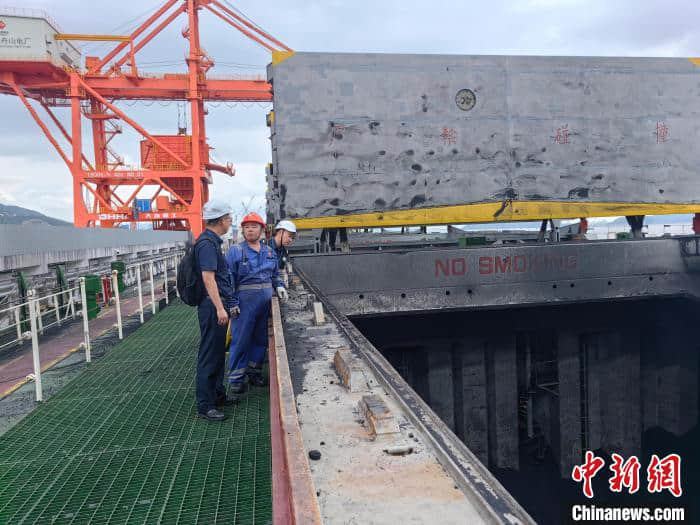 “普拉桑”預計正面登陸 浙江加緊部署海陸防御