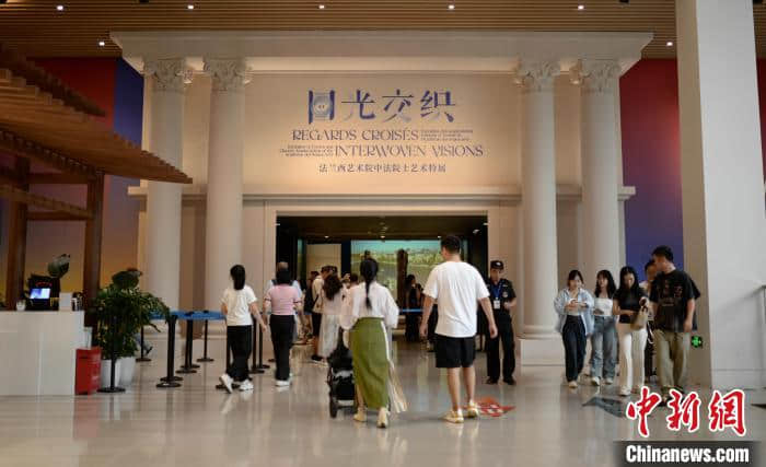 成都國慶假期接待游客超2300萬人次 文博場館持續(xù)走熱