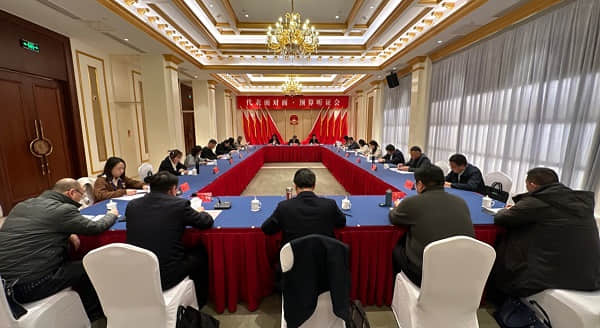泰州海陵區人大召開“預算聽證會” 代表現場質詢管好人民“錢袋子”